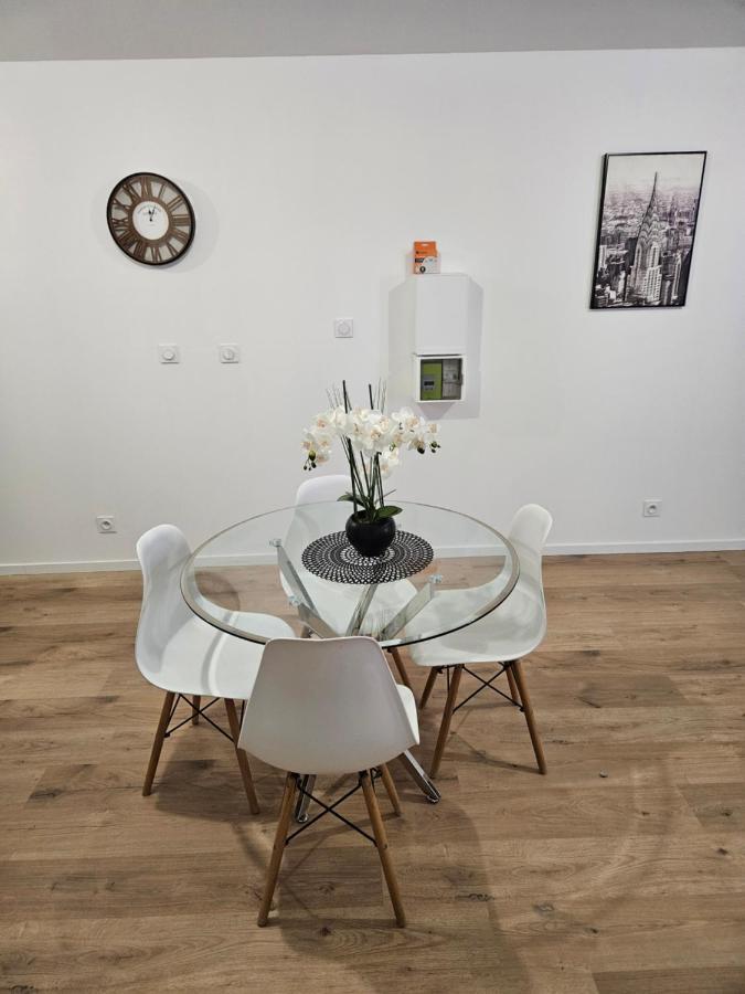 T2 Chaleureux, Calme Et Entierement Renove. Lägenhet Béziers Exteriör bild