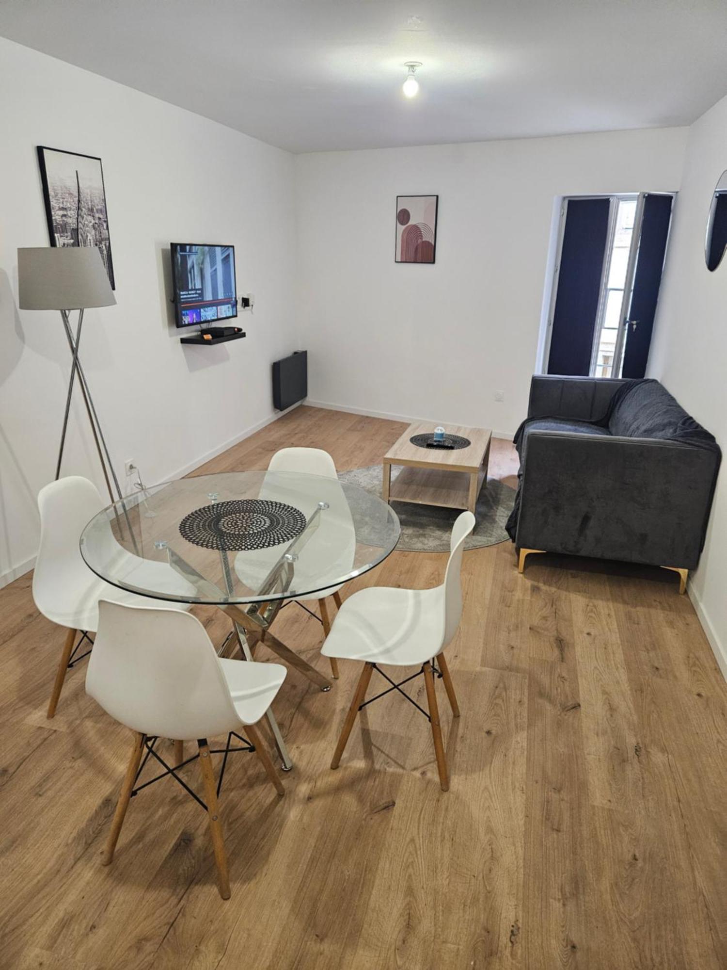 T2 Chaleureux, Calme Et Entierement Renove. Lägenhet Béziers Exteriör bild