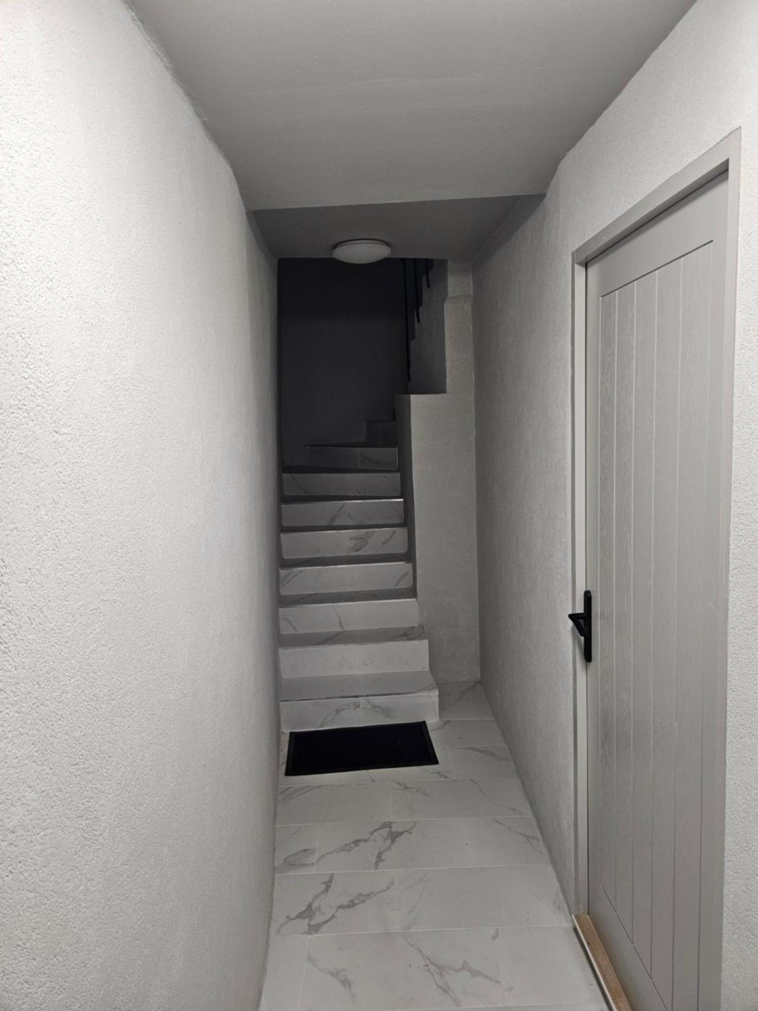 T2 Chaleureux, Calme Et Entierement Renove. Lägenhet Béziers Exteriör bild